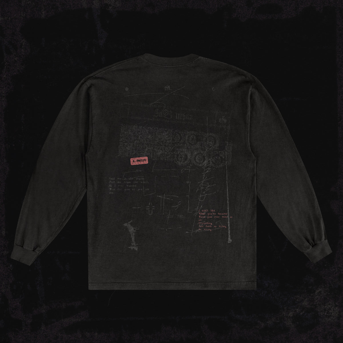 A COURTSHIP HORROR BLACK LONG SLEEVE